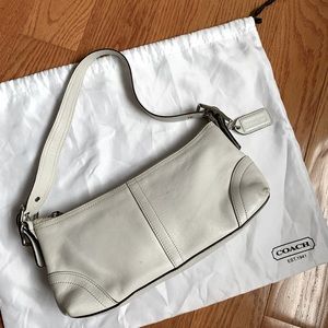 Vintage Coach Shoulder bag/ Handbag Small White Leather